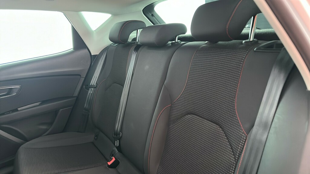 Seat Leon Hatch Fr 1.5 Tsi Evo 130 6-Speed Red #16