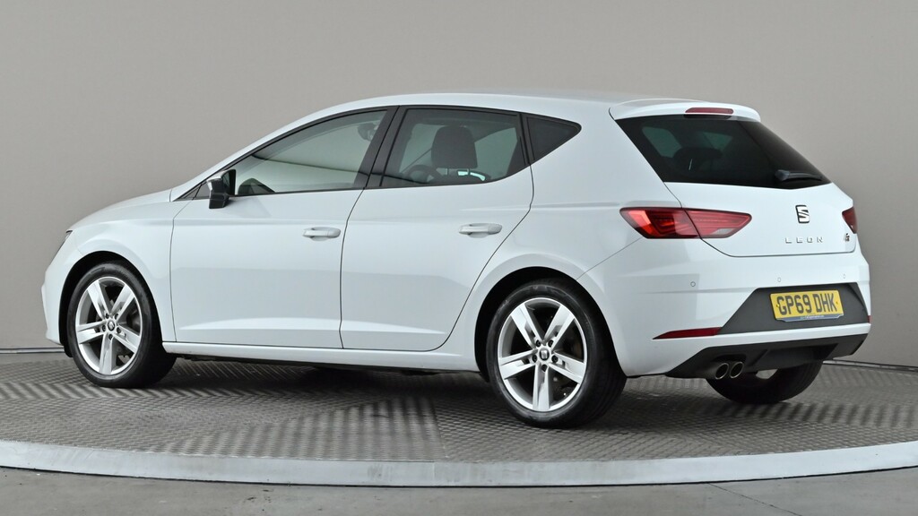 Seat Leon Hatch Fr 1.5 Tsi Evo 130 6-Speed Red #4
