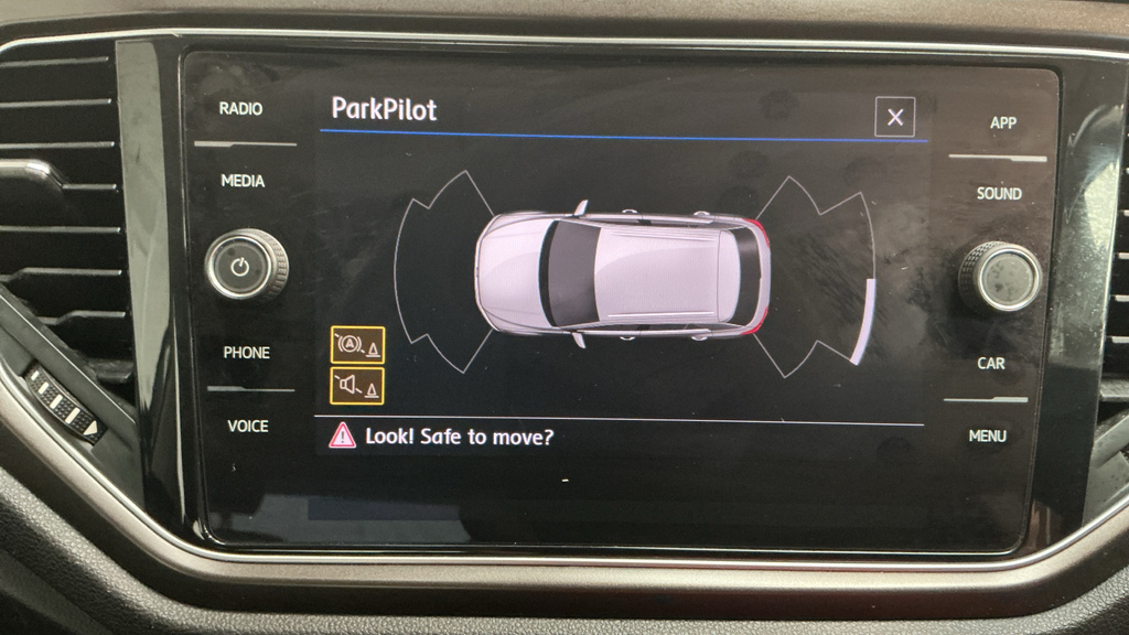 Volkswagen T-Roc Design Tsi White #37