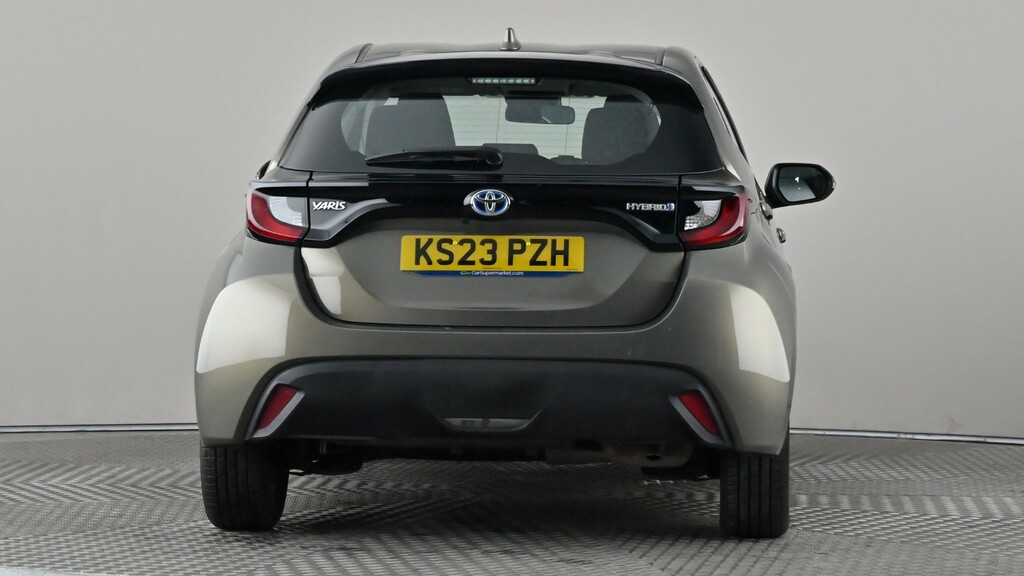 Toyota Yaris 1.5 Hybrid Icon Cvt Brown #5
