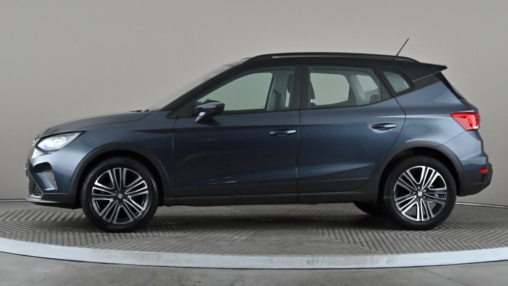 Seat Arona 1.0 Tsi 110 Se Technology Dsg Grey #3