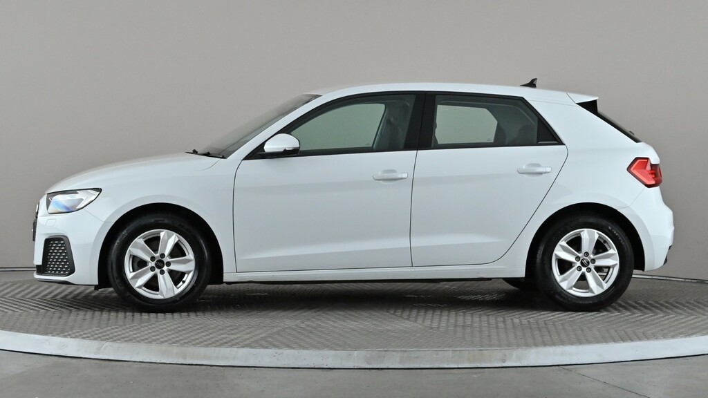 Audi A1 30 Tfsi 110 Technik S Tronic YR73EXT White #3