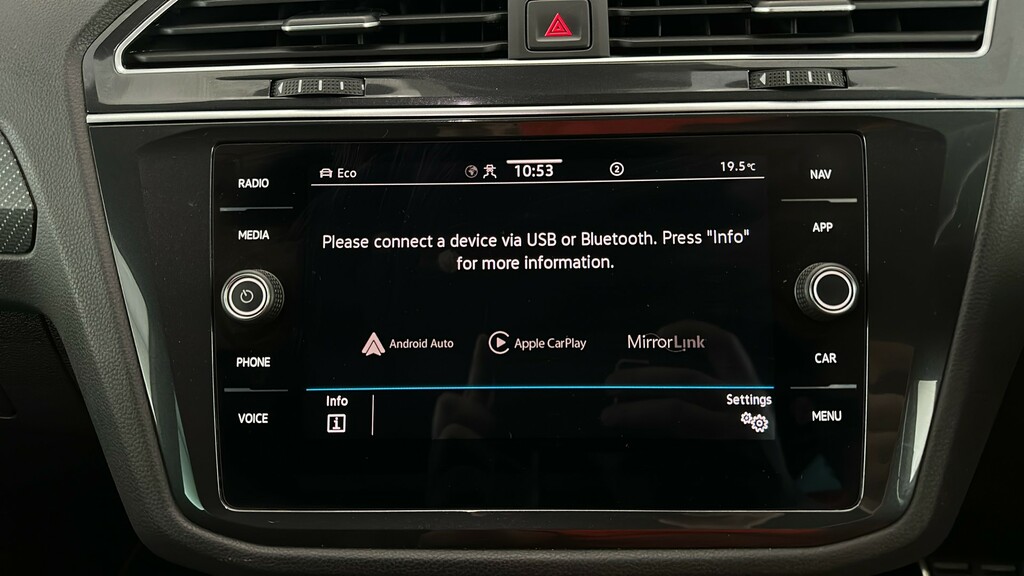 Volkswagen Tiguan Elegance Black #27