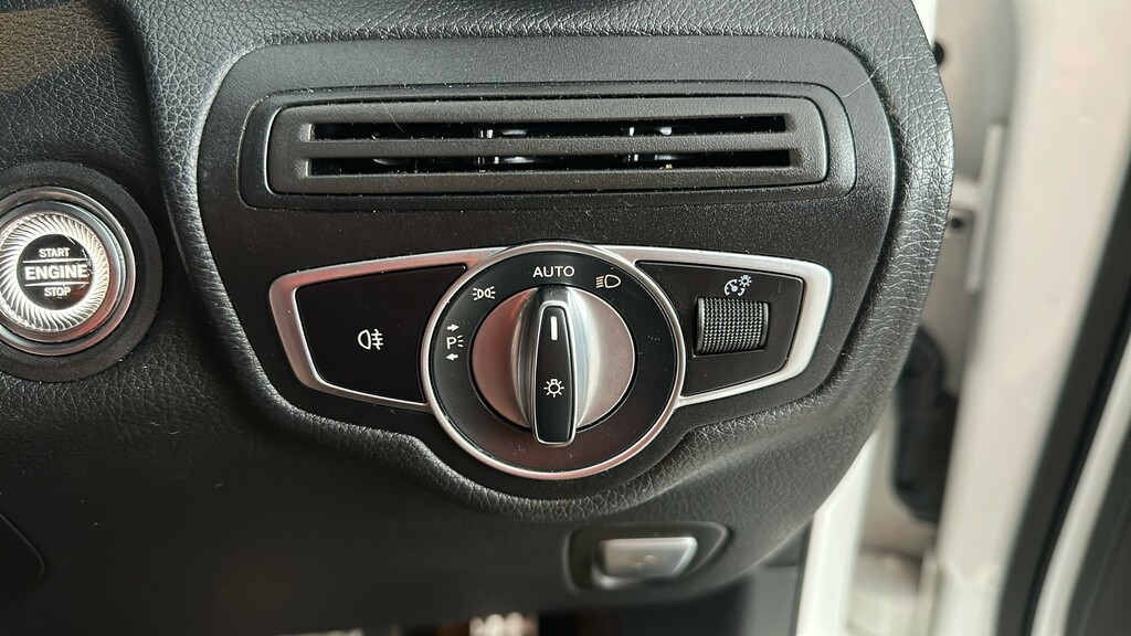 Mercedes-Benz GLC Class Glc 300 Amg Line 4Matic Black #31