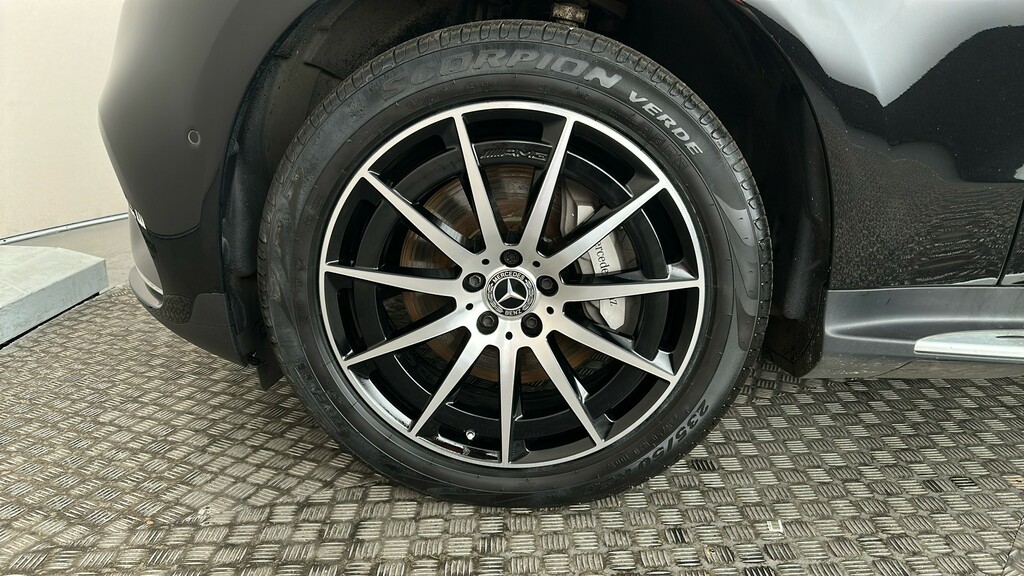 Mercedes-Benz EQC Amg Line Grey #19