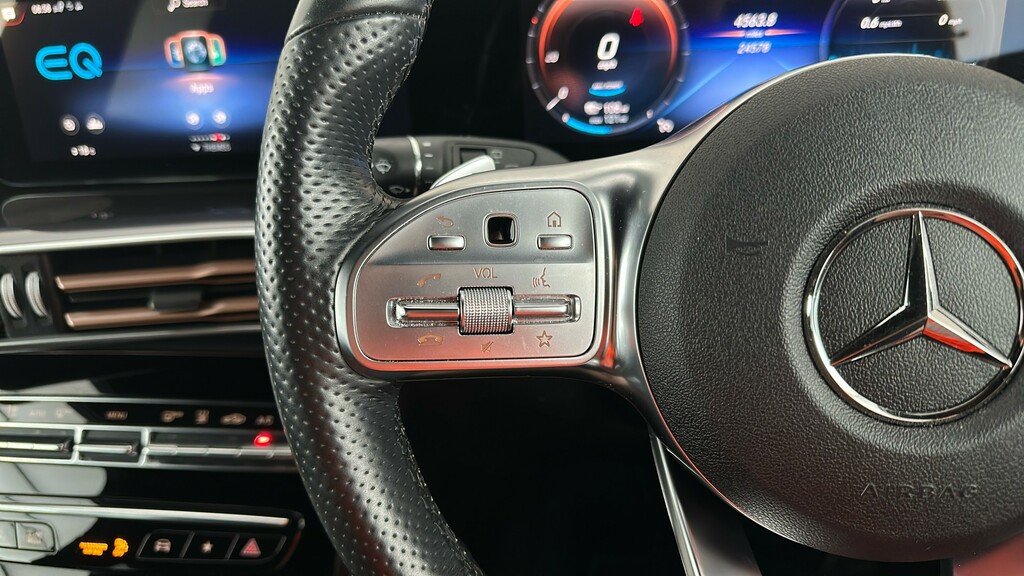 Mercedes-Benz EQC Amg Line Grey #30