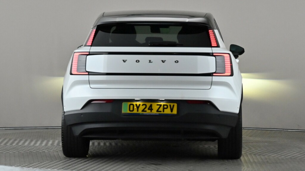 Volvo EX30 315Kw Twin Motor Performance Ultra 69Kwh White #5