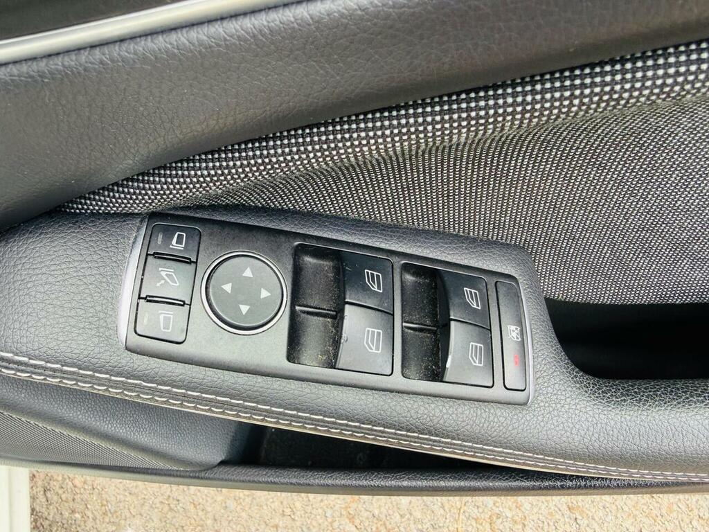 Mercedes-Benz A Class 1.5 A180d Sport Executive Euro 6 Ss Silver #37