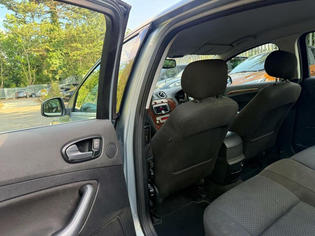 Ford Mondeo 2.0 Tdci Ghia Grey #4