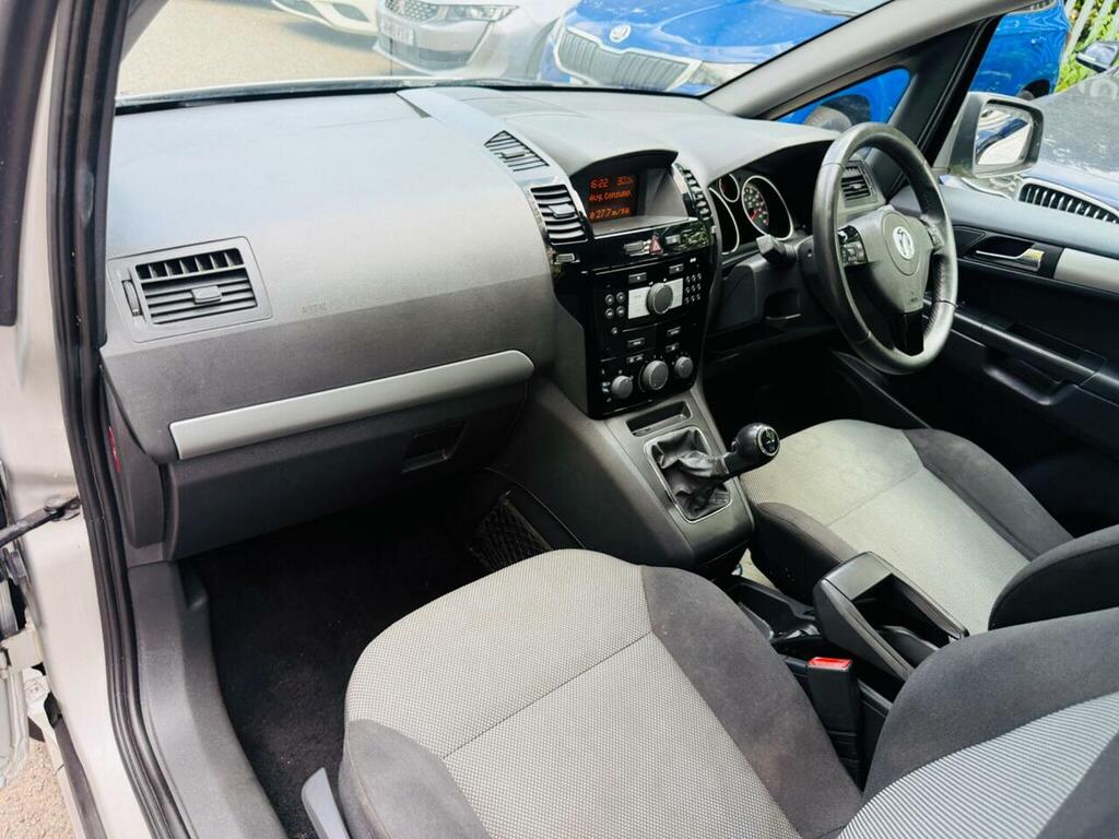 Vauxhall Zafira 1.6I 115 Exclusiv Estate  #29