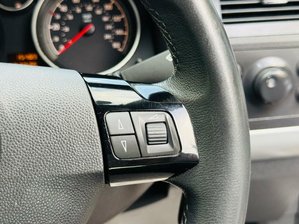 Vauxhall Zafira 1.6I 115 Exclusiv Estate  #45