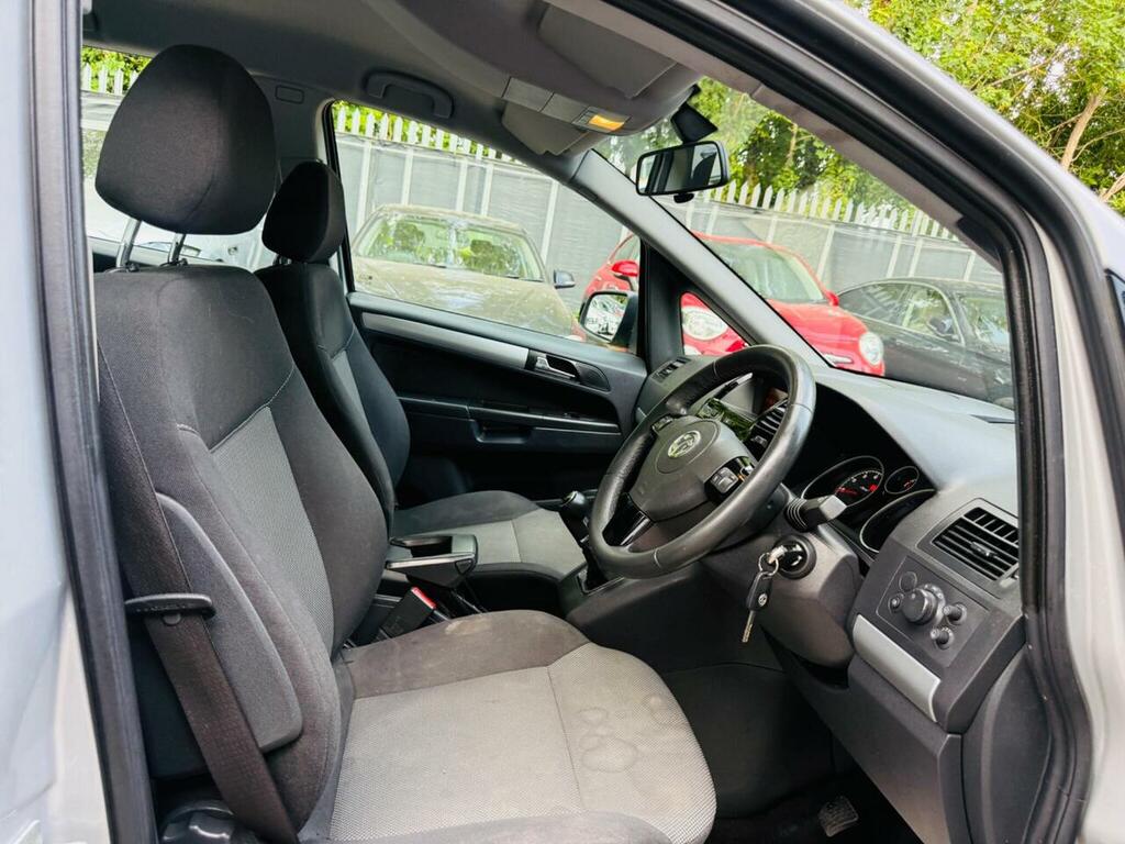 Vauxhall Zafira 1.6I 115 Exclusiv Estate  #32