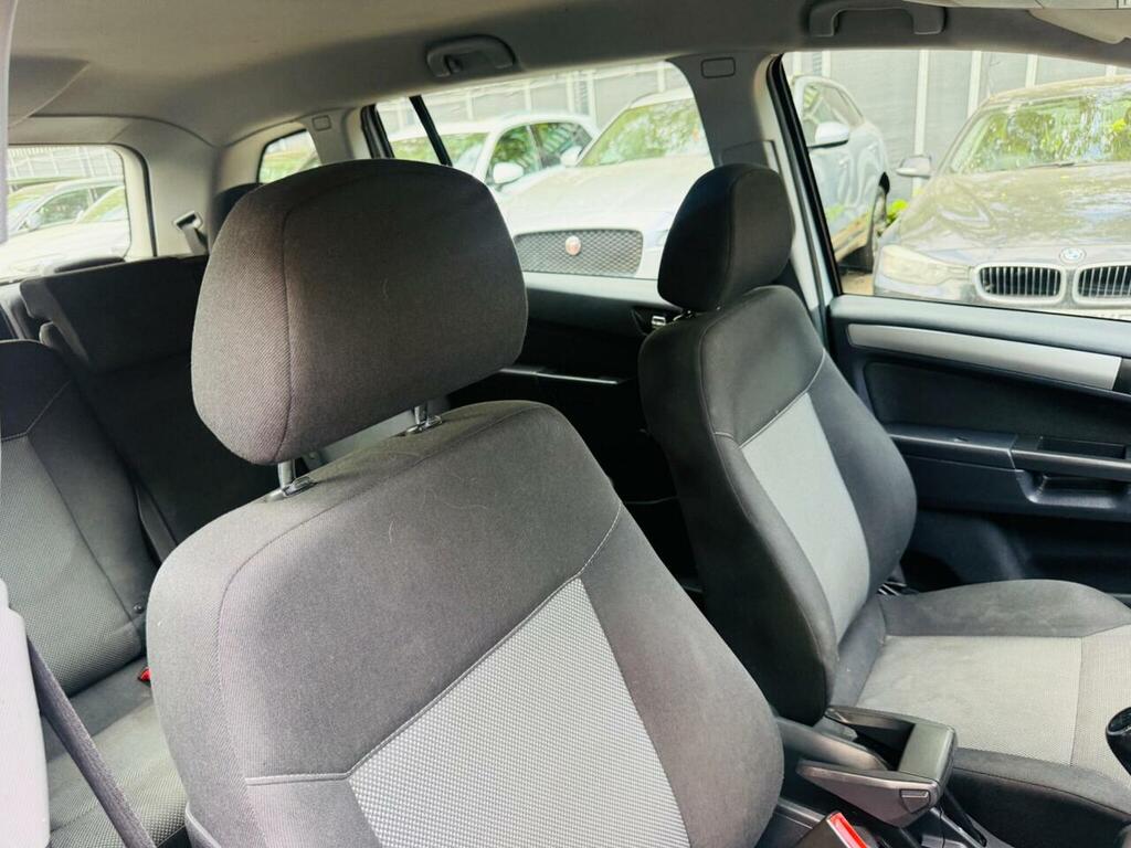 Vauxhall Zafira 1.6I 115 Exclusiv Estate  #35