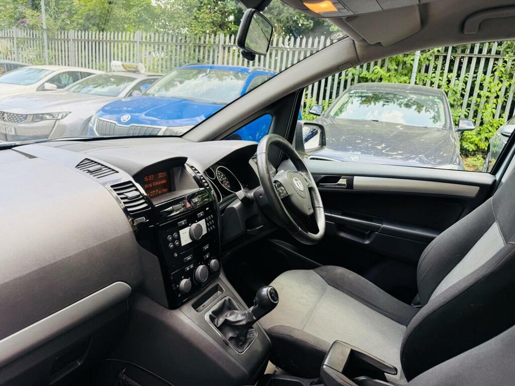 Vauxhall Zafira 1.6I 115 Exclusiv Estate  #26