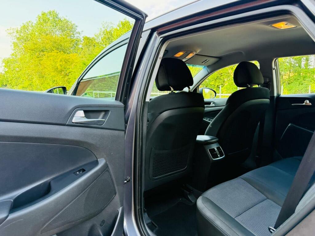 Hyundai Tucson #23