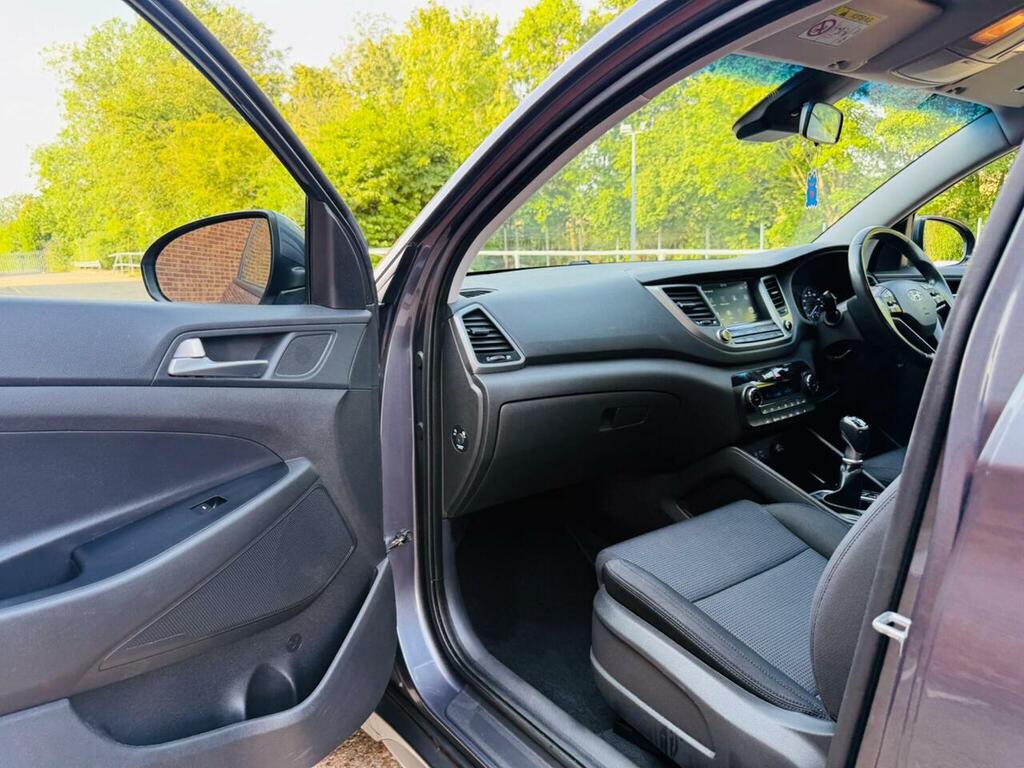 Hyundai Tucson #28