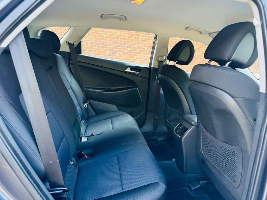 Hyundai Tucson #20