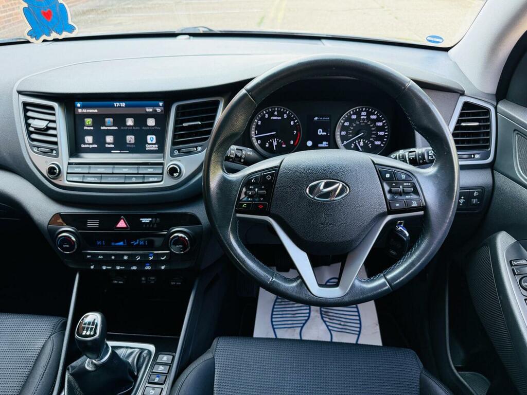 Hyundai Tucson #42