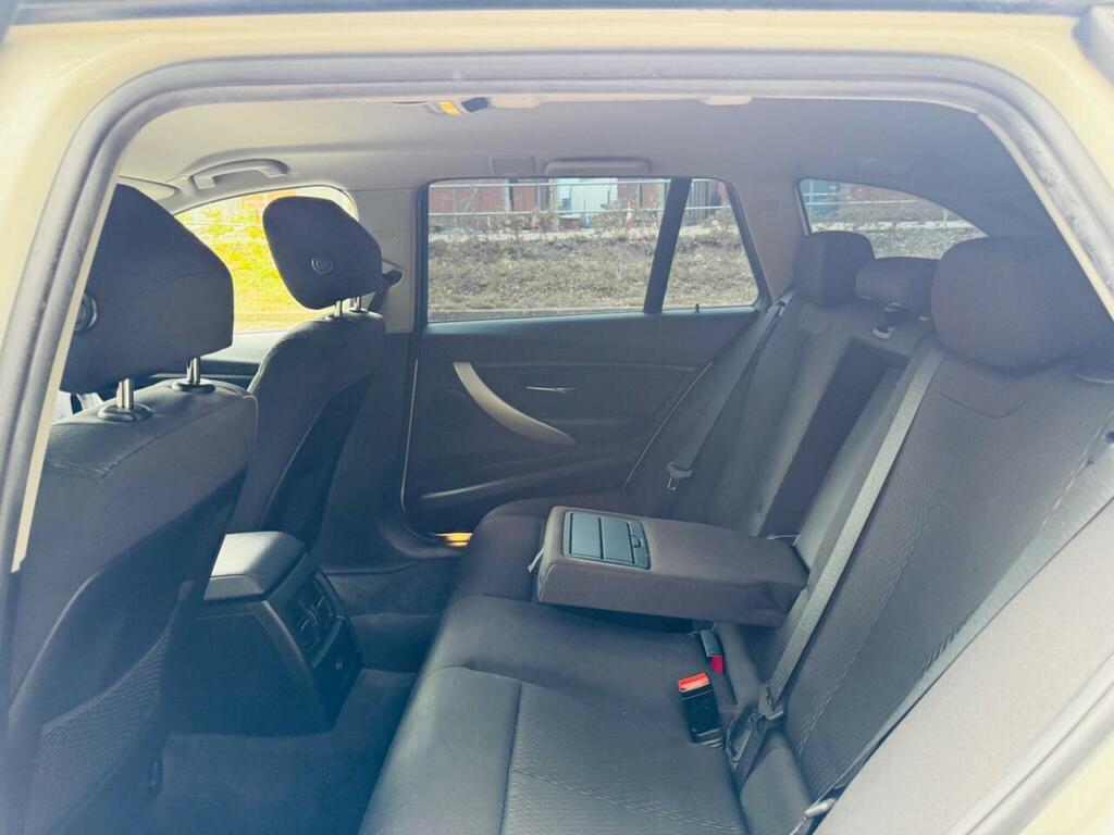 BMW 3 Series 2015 65 320D #24