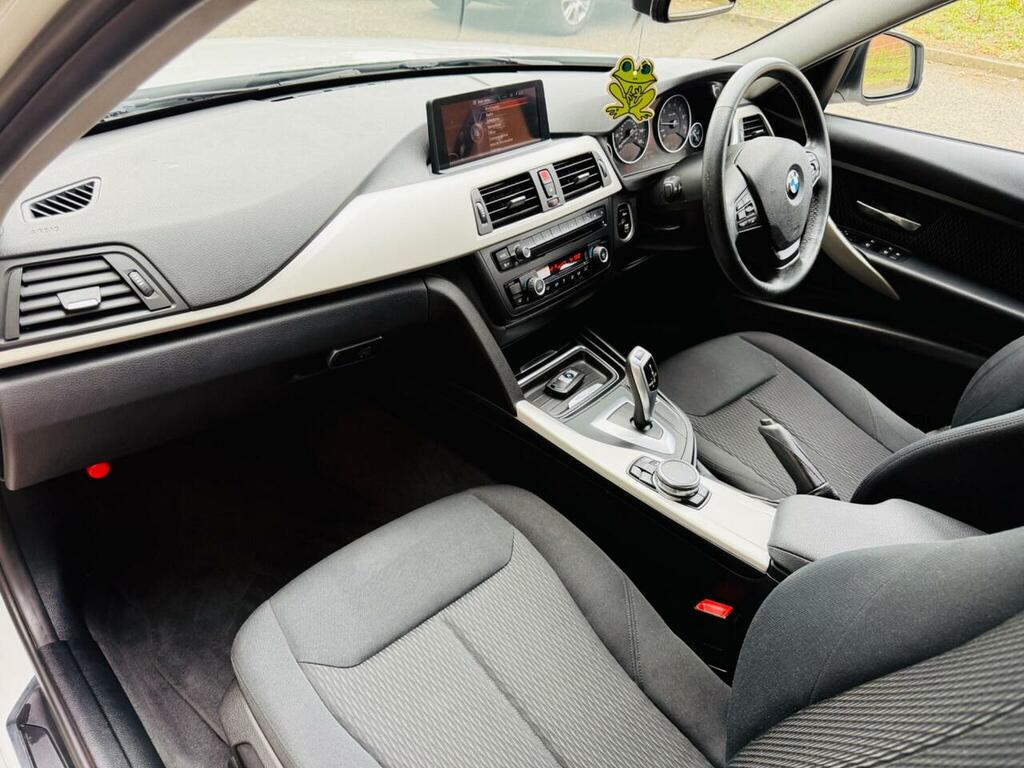 BMW 3 Series 2015 65 320D #31