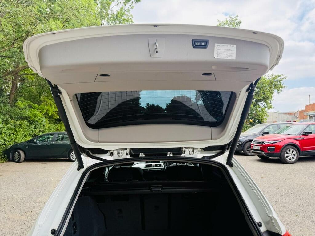 BMW 3 Series 2015 65 320D #13