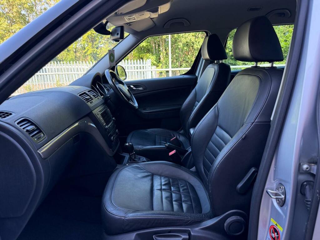 Skoda Yeti Tdi S Suv Silver #29