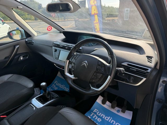 Citroen C4 Picasso Mpv Red #18