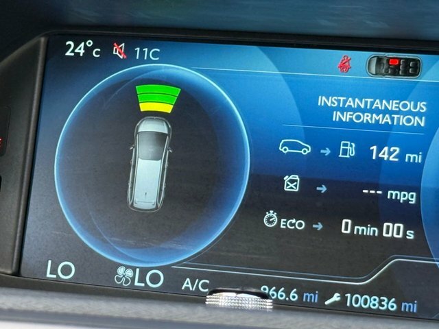 Citroen C4 Picasso Mpv Red #26