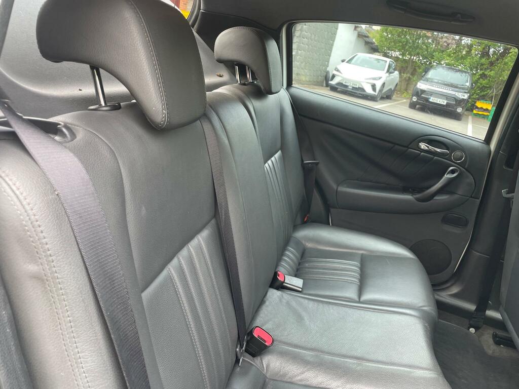 Alfa Romeo 147 1.9 Jtdm Collezione 2008 Black #10