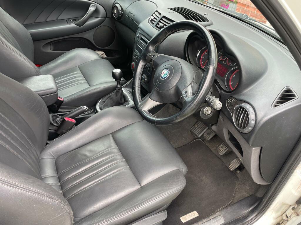 Alfa Romeo 147 1.9 Jtdm Collezione 2008 Black #11