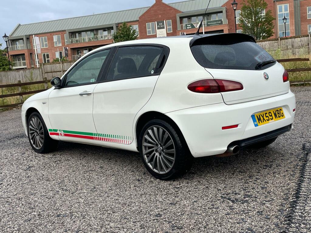 Alfa Romeo 147 Collezione White #5