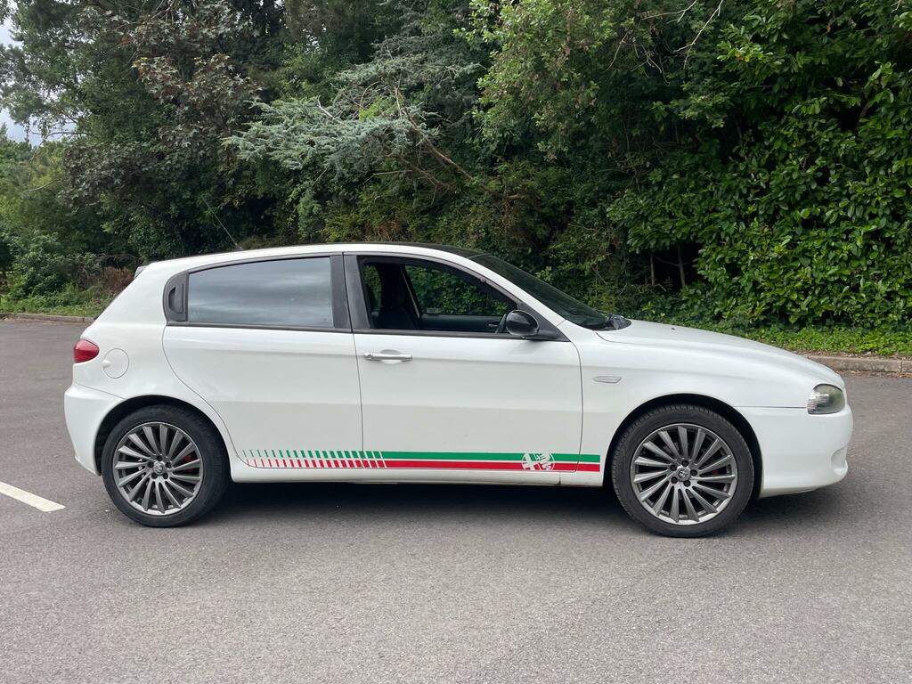 Alfa Romeo 147 1.9 Jtdm Collezione 2008 Black #26