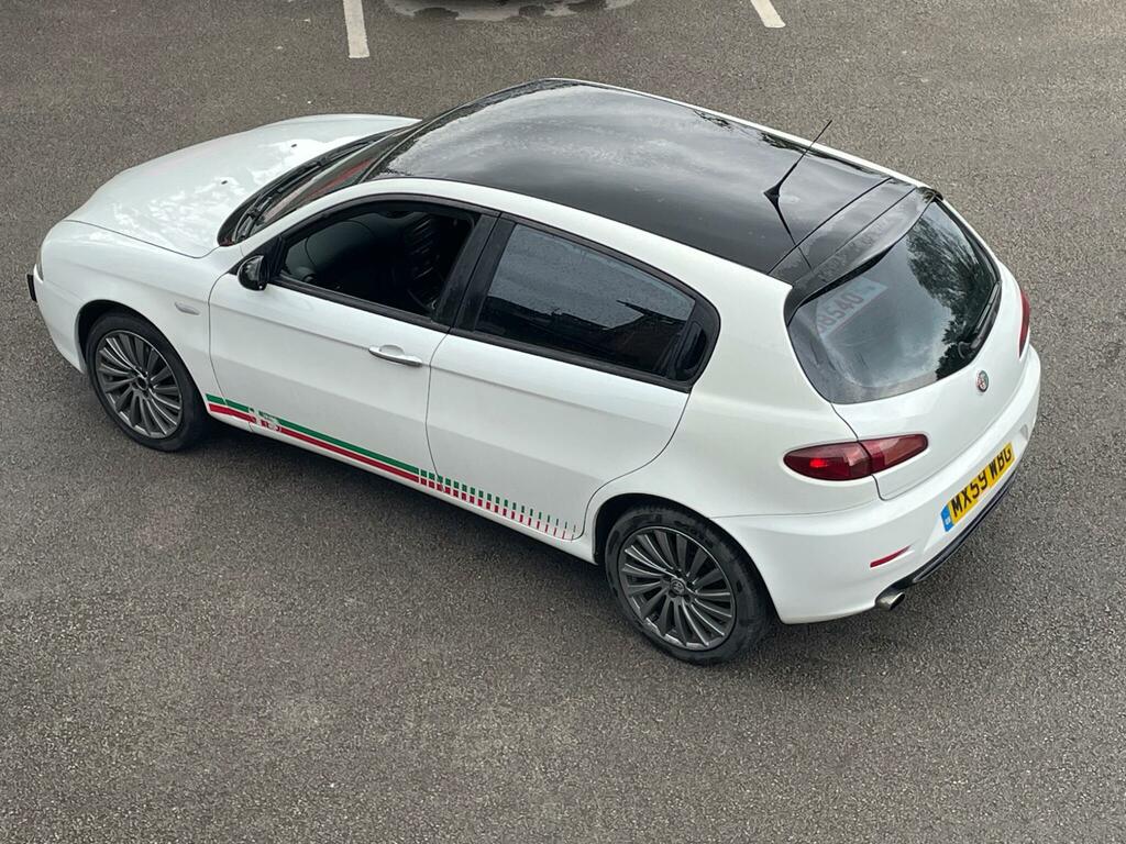 Alfa Romeo 147 Collezione White