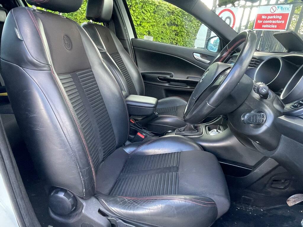 Alfa Romeo Giulietta 1.4 Tb Turismo Euro 5 Ss Black #12