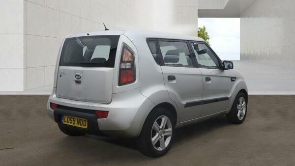 Kia Soul 2 Black #8