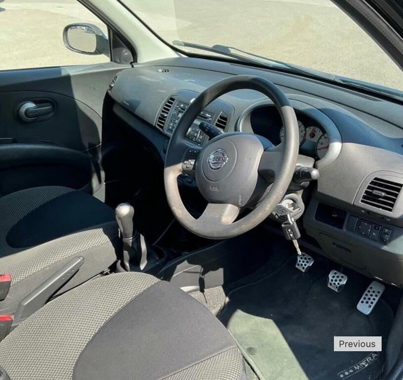 Nissan Micra Acenta Black #5