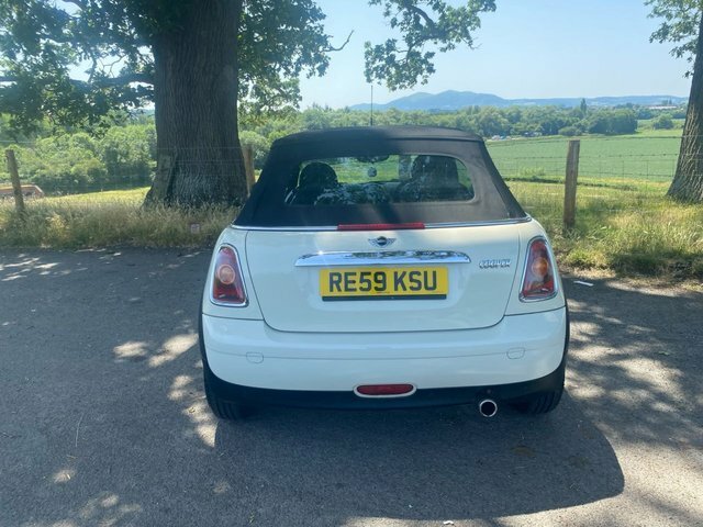 Mini Convertible 2009 1.6 Cooper Convertible Euro White #4