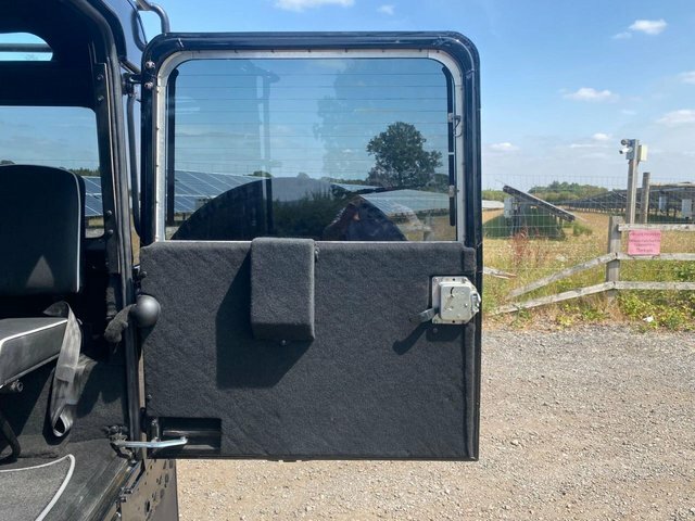 Land Rover 90 Suv  #11