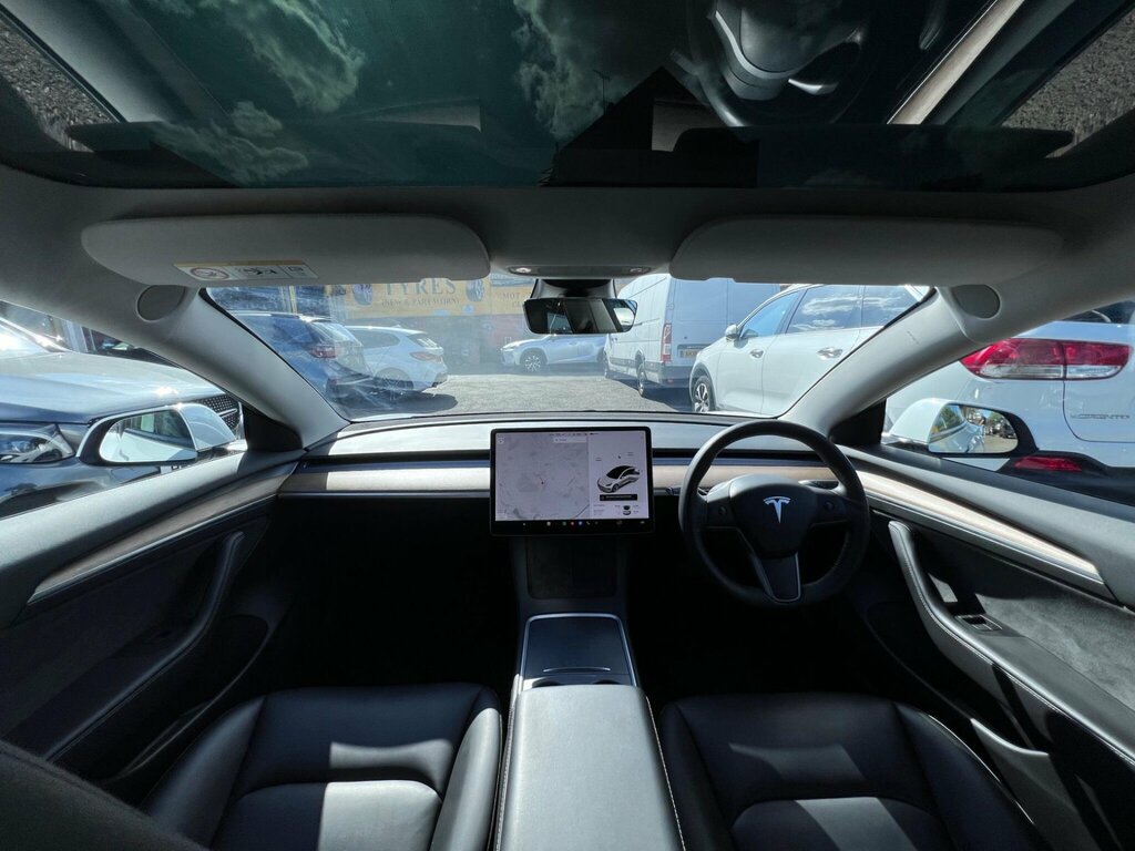 Tesla Model 3 Dual Motor Long Range 4Wde GF71YYJ White #2