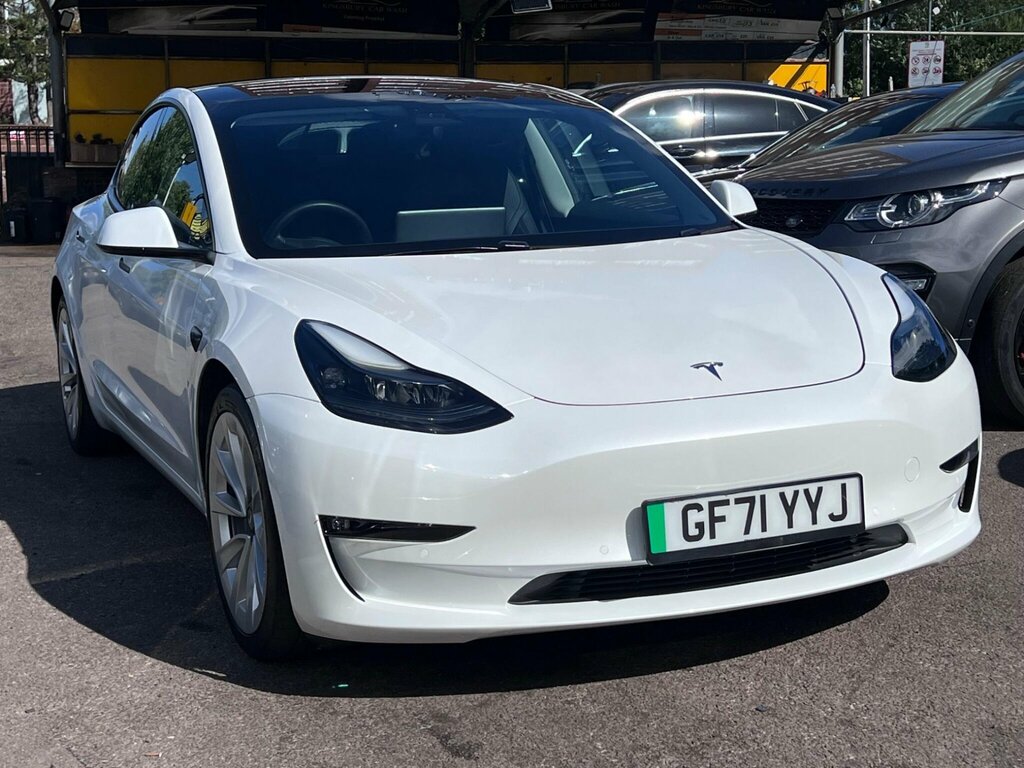 Tesla Model 3 Dual Motor Long Range 4Wde White