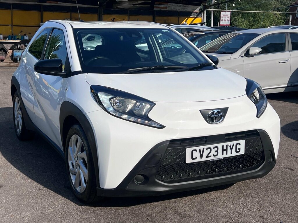 Toyota Aygo X 1.0 Vvt-i Pure X-shift Euro 6 Ss White