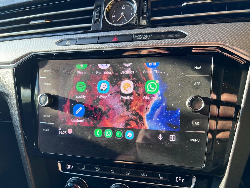 Volkswagen Arteon 2.0 Tdi R-line Scr 150Ps Dsg Red #22