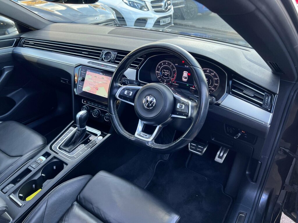 Volkswagen Arteon 2.0 Tdi R-line Scr 150Ps Dsg Red #19