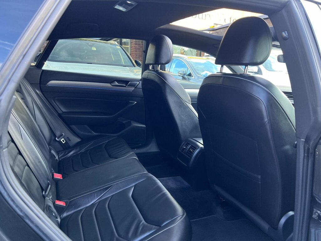 Volkswagen Arteon 2.0 Tdi R-line Scr 150Ps Dsg Red #35