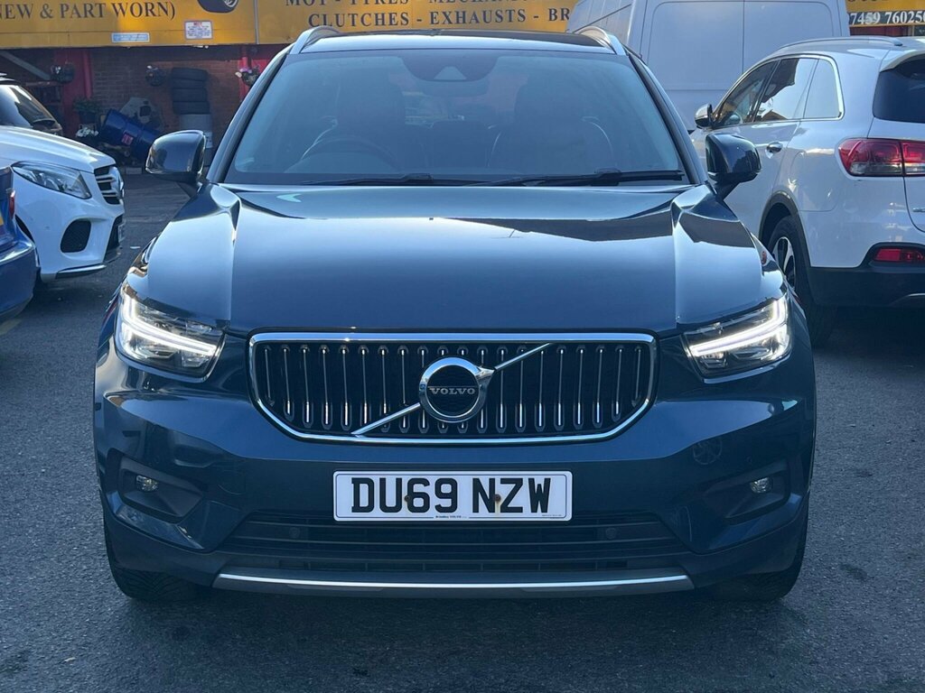 Volvo XC40 1.5 T3 Inscription Euro 6 Ss DU69NZW Blue #3