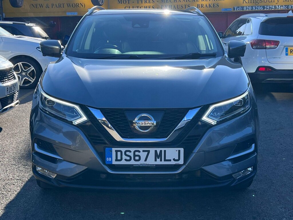 Nissan Qashqai 1.2 Dig-t Tekna Xtron Euro 6 Ss DS67MLJ Grey #3