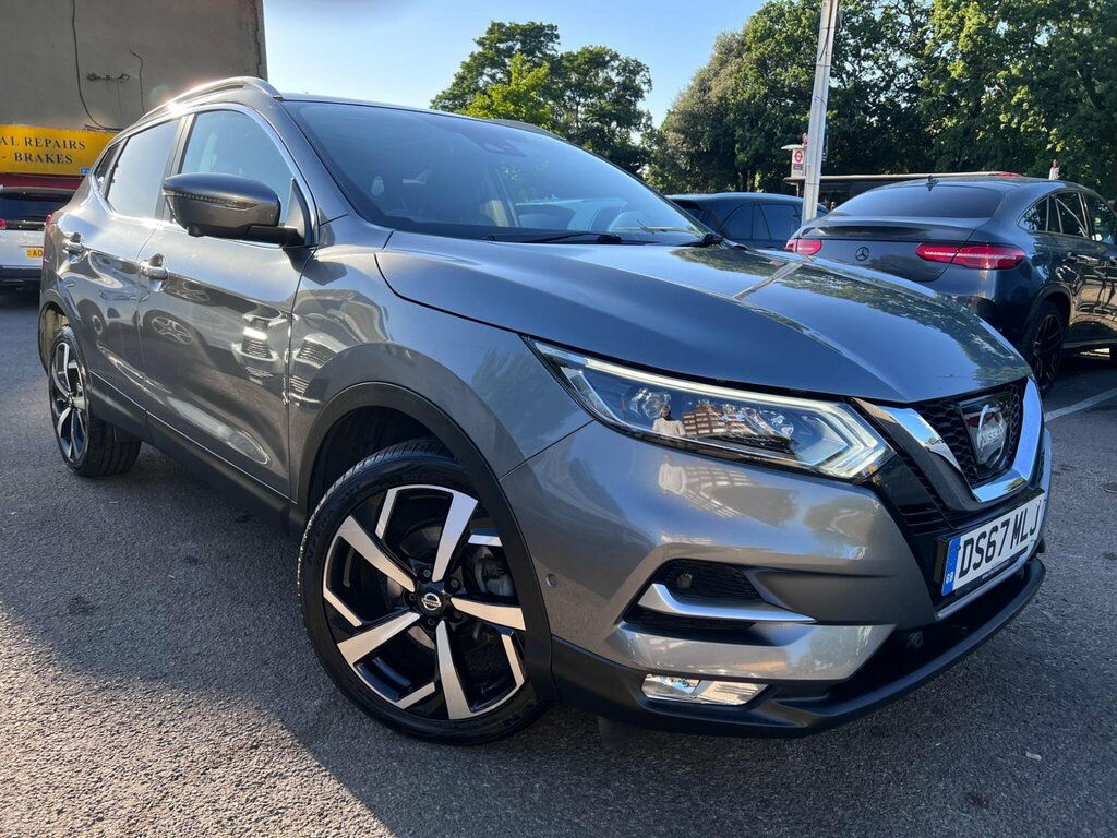 Nissan Qashqai 1.2 Dig-t Tekna Xtron Euro 6 Ss DS67MLJ Grey #4