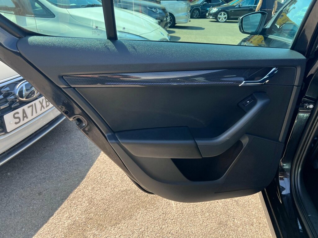 Skoda Octavia 201969 Koda Octavia 2.0 Tsi Vrs Dsg Euro 6 Ss Blue #33