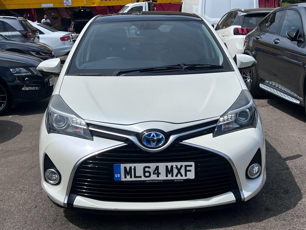 Toyota Yaris 1.5 Vvt-h Excel E-cvt Euro 6 15In Alloy Silver #3