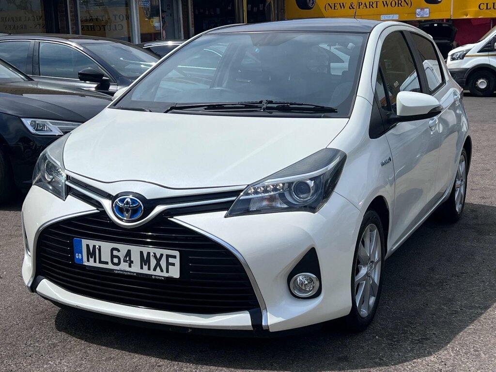 Toyota Yaris 1.5 Vvt-h Excel E-cvt Euro 6 15In Alloy Silver #6